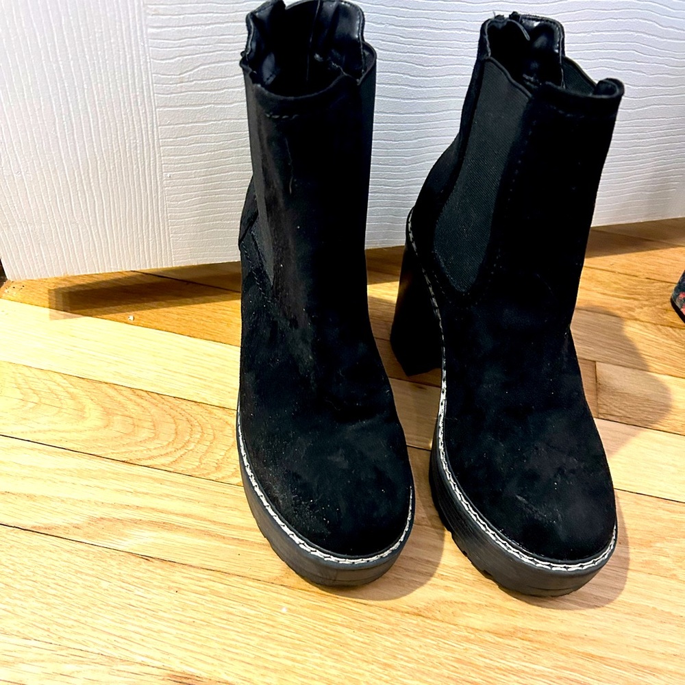 Olivia miller boots Emily Chunky Heel Chelsea
